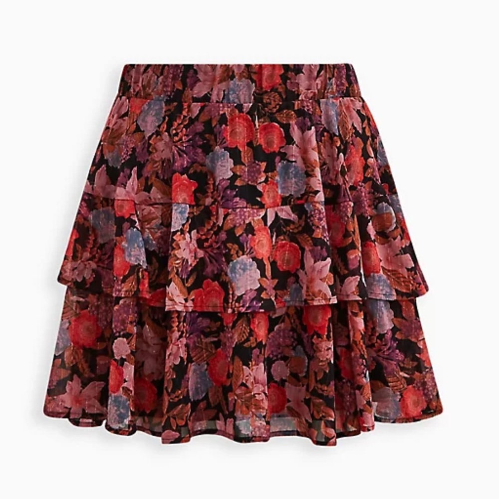 Torrid Mini crinkled lured tiered skirt floral print